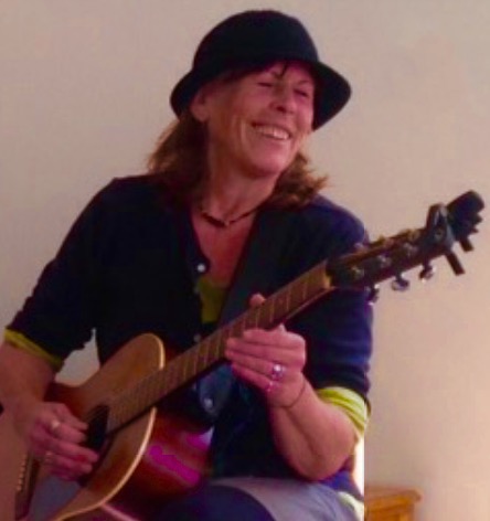 pam otter
                    guitar